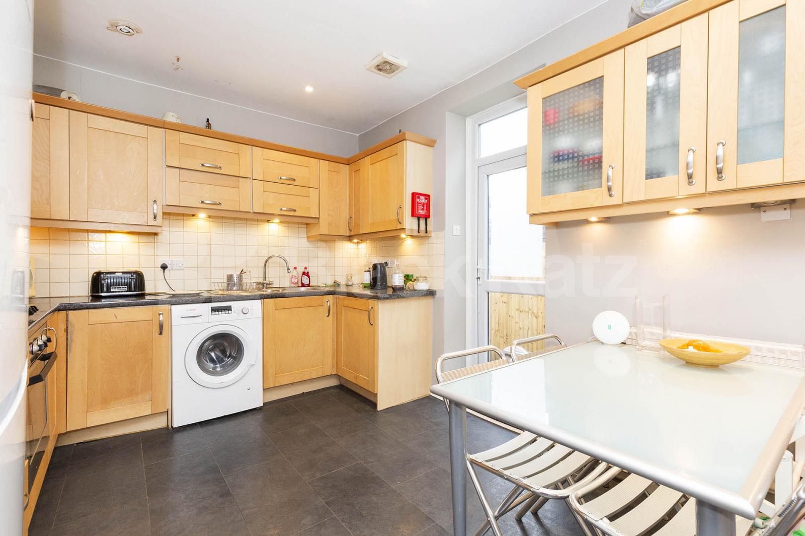 Modern terraced house Bloemfontein Road, Shepherds Bush